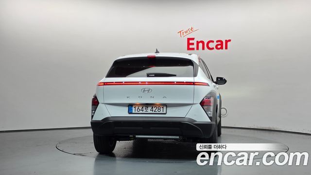 Hyundai Kona из Кореи Encar