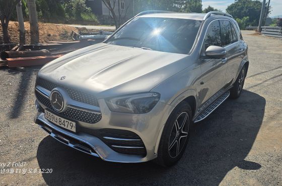 Mercedes-Benz GLE-Class GLE450 4MATIC — пробег 300 945 км — фото 1 из 5