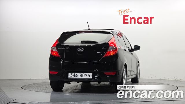 Hyundai Accent Diesel WIT 1.6 VGT Premier — пробег 176 149 км — фото 4 из 5