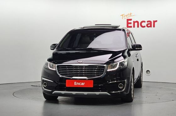 Kia Carnival 9-seater Noblesse — пробег 180 704 км — фото 3 из 5