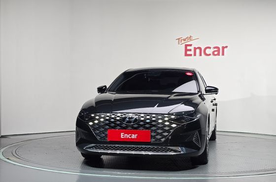 Hyundai Grandeur 2.5 Calligraphy — пробег 99 918 км — фото 3 из 5
