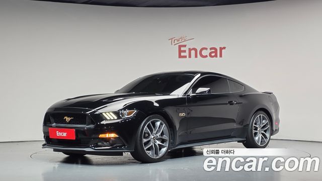 Ford Mustang GT Coupe — пробег 89 118 км — фото 1 из 5