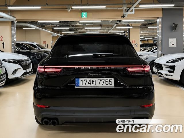 Porsche Cayenne 3.0 — пробег 62 400 км — фото 5 из 5