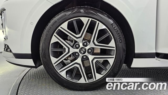 Hyundai Grandeur Exclusive — пробег 17 075 км — фото 5 из 5
