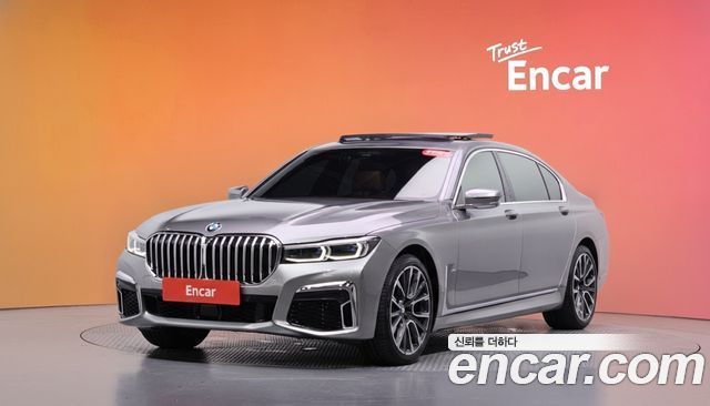 BMW 7-Series 740Li xDrive M Sport Package — пробег 23 858 км — фото 1 из 5