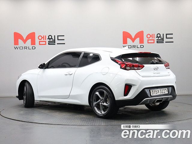 Hyundai Veloster 1.4 Turbo Modern — пробег 121 000 км — фото 4 из 5