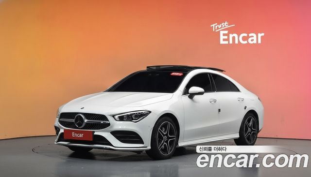 Mercedes-Benz CLA-Class CLA250 4MATIC — пробег 17 944 км — фото 1 из 5