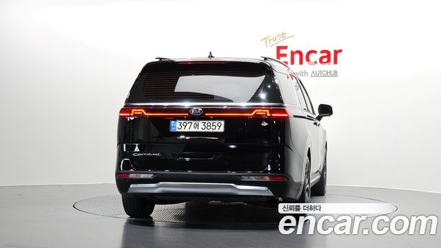 Kia Carnival из Кореи Encar