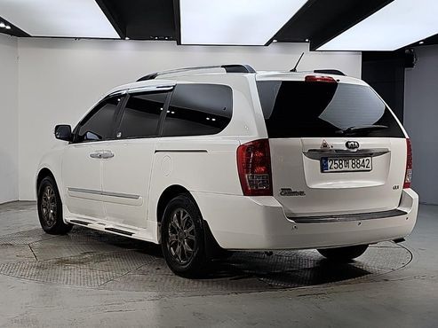 Kia Carnival Grand Carnival GLX Deluxe — пробег 166 658 км — фото 3 из 5