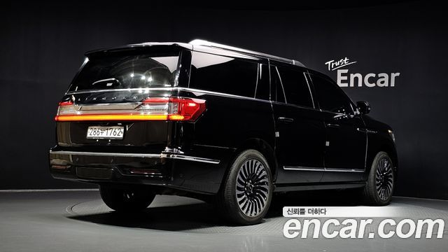 Lincoln Navigator из Кореи Encar