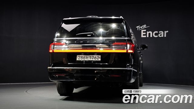 Lincoln Navigator из Кореи Encar
