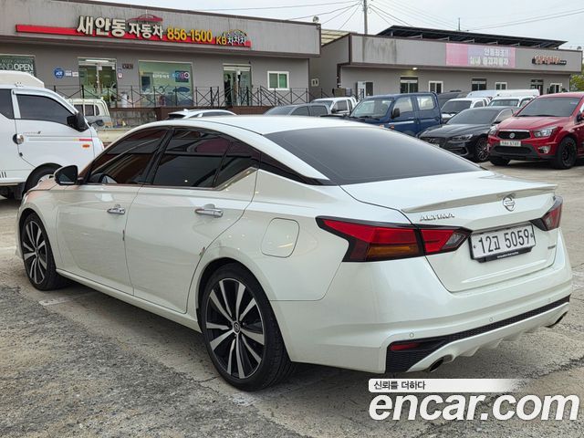 Nissan Altima 2.0 Turbo — пробег 91 000 км — фото 4 из 5