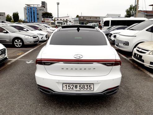 Hyundai Grandeur 3.0 LPi Rent Car Premium — пробег 87 000 км — фото 5 из 5