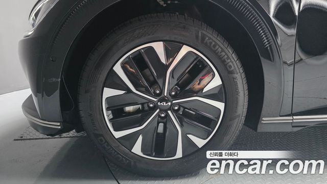 Kia EV6 Long Range Earth — пробег 73 074 км — фото 5 из 5