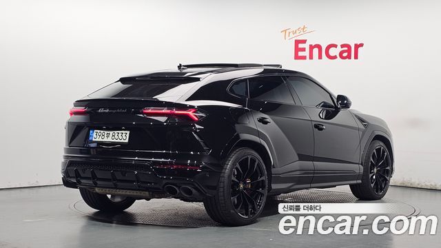Lamborghini Urus 4.0 V8 — пробег 10 545 км — фото 2 из 5