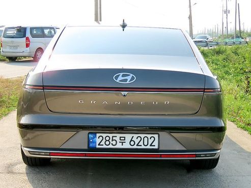 Hyundai Grandeur 2,5 Gasoline 2WD Exclusive — пробег 126 500 км — фото 4 из 5