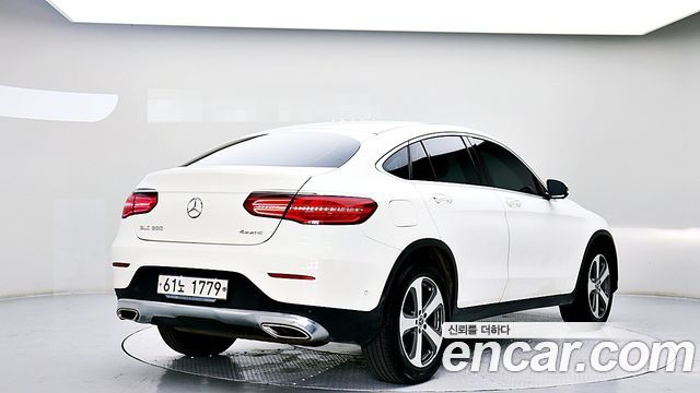 Mercedes-Benz GLC-Class GCL300 4MATIC Coupe — пробег 87 003 км — фото 3 из 5