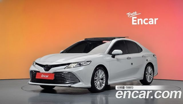 Toyota Camry из Кореи Encar