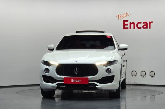 Maserati Levante 3.0 S AWD Sport — пробег 106 038 км — фото 3 из 5