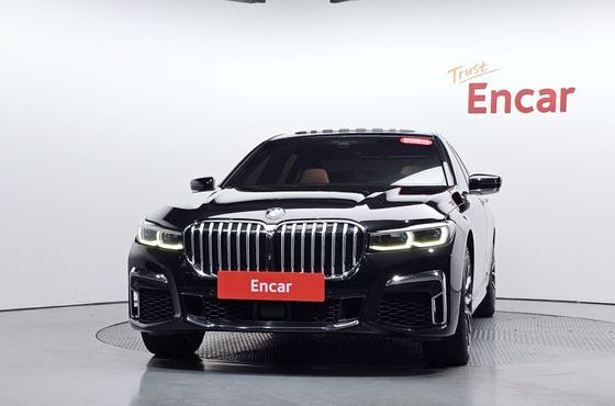 BMW 7-Series 740d xDrive M Sport — пробег 124 126 км — фото 3 из 5