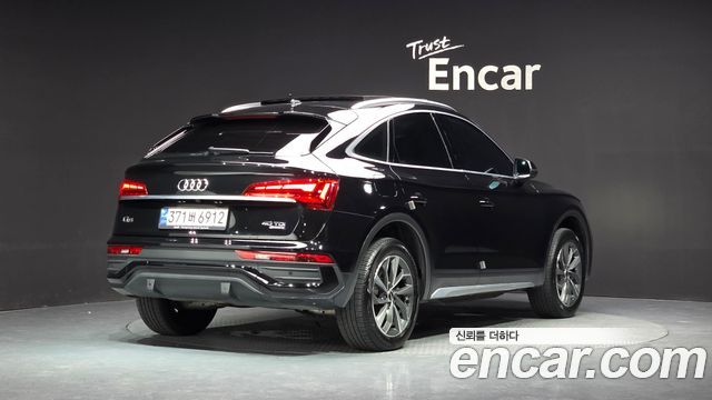 Audi Q5 40 TDI Quattro Sportback — пробег 51 325 км — фото 2 из 5