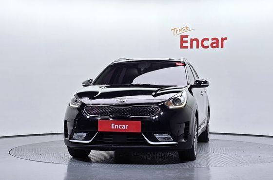 Kia Niro Noblesse — пробег 130 294 км — фото 3 из 5