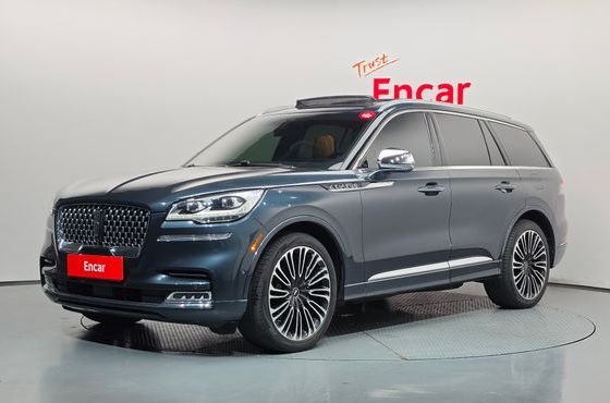 Lincoln Aviator 3.0 Black Label AWD — пробег 84 414 км — фото 1 из 5