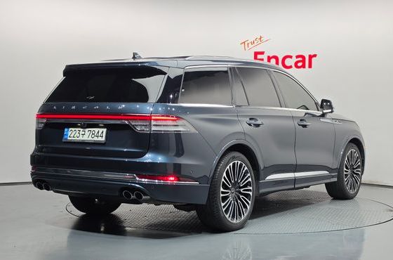 Lincoln Aviator 3.0 Black Label AWD — пробег 84 414 км — фото 2 из 5