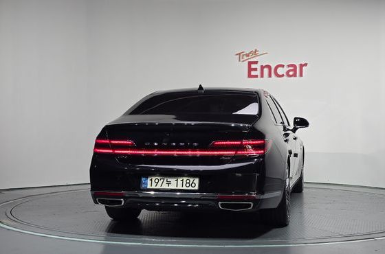 Genesis G90 3.3 T AWD Premium — пробег 97 569 км — фото 4 из 5