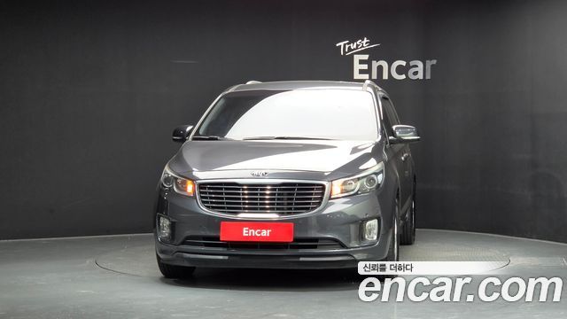 Kia Carnival 11-seater Luxury — пробег 170 085 км — фото 3 из 5