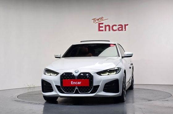 BMW i4 eDrive40 M Sports — пробег 34 251 км — фото 3 из 5