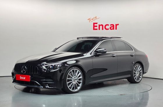 Mercedes-Benz E-Class E350 4MATIC AMG Line — пробег 9 351 км — фото 1 из 5