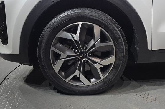 Kia Sportage Gasoline Prestige — пробег 66 859 км — фото 5 из 5