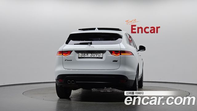 Jaguar F-PACE из Кореи Encar