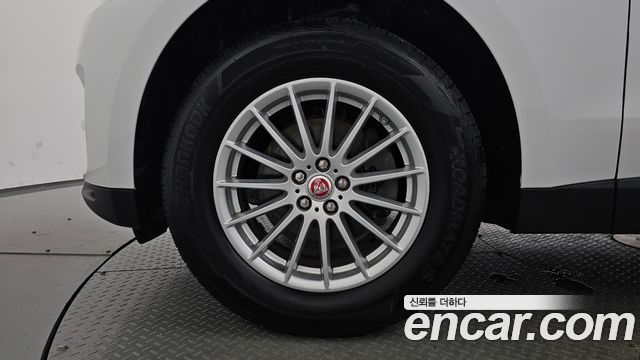 Jaguar F-PACE из Кореи Encar