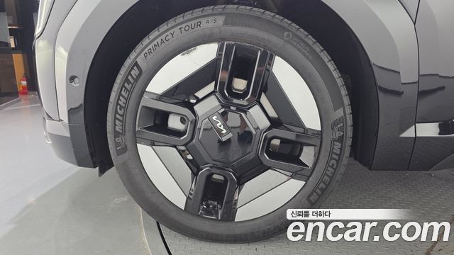Kia EV9 Long Range 4WD Earth — пробег 30 516 км — фото 5 из 5
