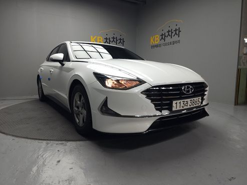 Hyundai Sonata 2.0 LPG(rental car) Smart — пробег 84 000 км — фото 2 из 5