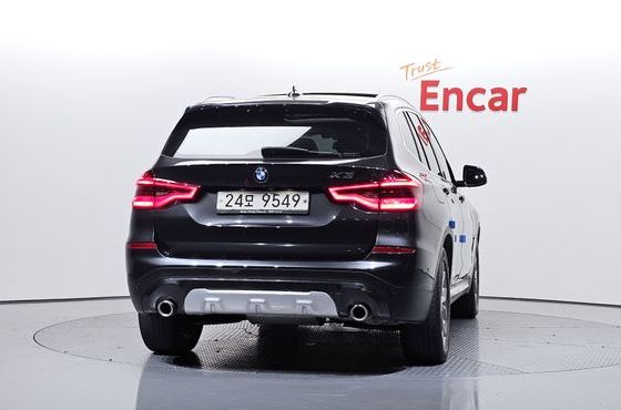 BMW X3 xDrive 20d — пробег 132 426 км — фото 4 из 5