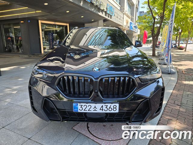 BMW X6 xDrive40d M Sport Pro — пробег 4 100 км — фото 3 из 5