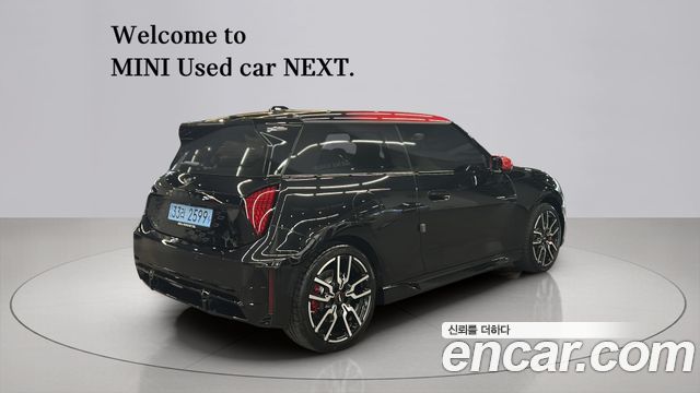 Mini Cooper JCW — пробег 3 013 км — фото 2 из 5