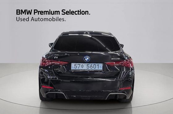 BMW i4 eDrive40 M Sports — пробег 14 302 км — фото 4 из 5