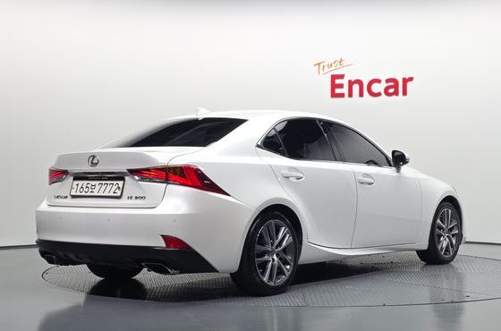 Lexus IS Supreme — пробег 64 039 км — фото 2 из 5