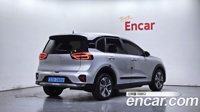 Kia Niro Air — пробег 92 224 км — фото 2 из 5