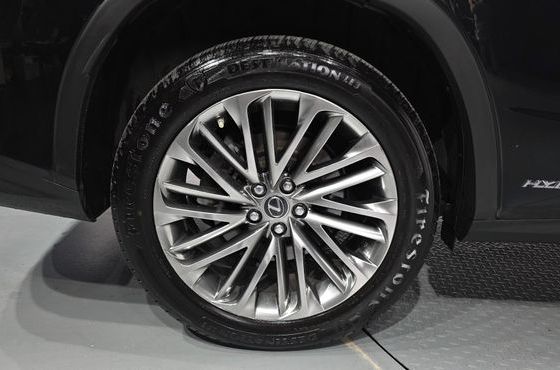 Lexus RX Executive — пробег 88 160 км — фото 5 из 5