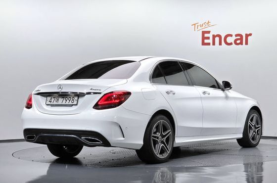 Mercedes-Benz C-Class C220 d 4MATIC AMG Line — пробег 70 803 км — фото 2 из 5