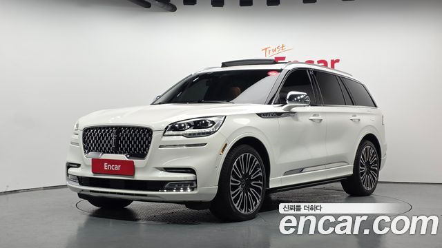 Lincoln Aviator 3.0 Black Label AWD — пробег 37 002 км — фото 1 из 5