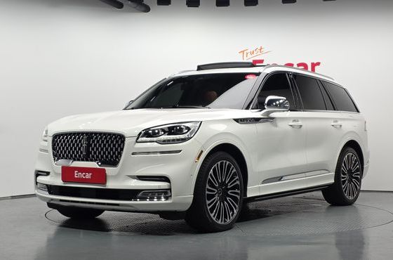 Lincoln Aviator 3.0 Black Label AWD — пробег 37 002 км — фото 1 из 5