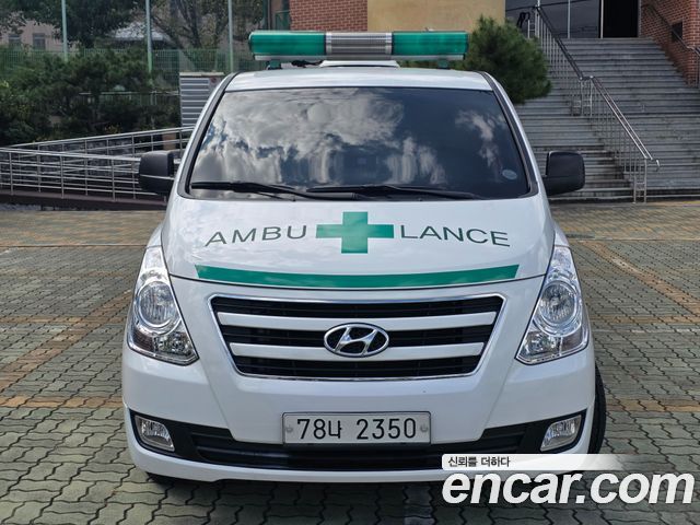 Hyundai Starex Ambulance — пробег 13 496 км — фото 2 из 5