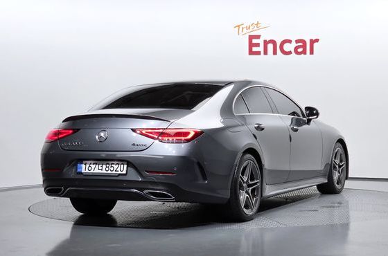 Mercedes-Benz CLS-Class CLS300d 4MATIC — пробег 51 758 км — фото 2 из 5
