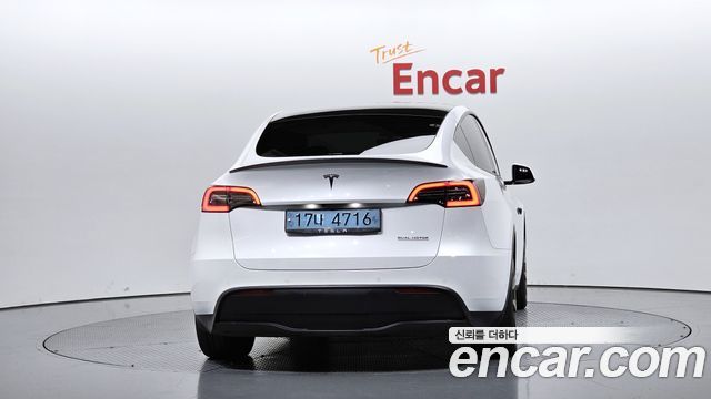 Tesla Model Y Performance AWD — пробег 52 984 км — фото 4 из 5